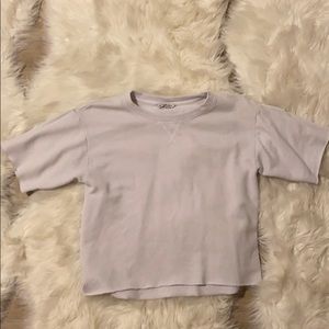 White sweatshirt tee